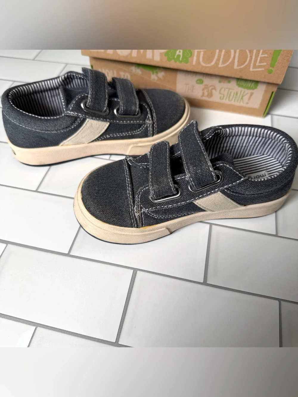9💙 Morgan & Milo Toddler Boy Miles Double V Shoe Navy Blue Denim Velcro Sneakers